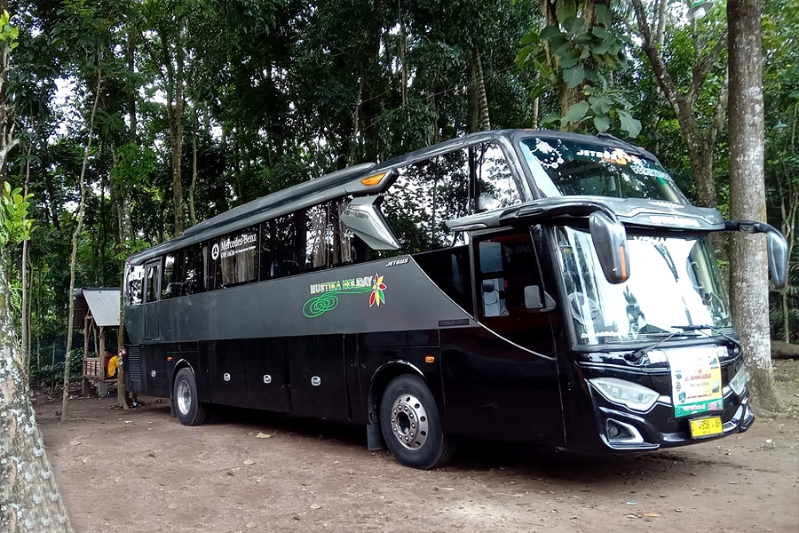 Sewa Big Bus 30 Seats Legrest + Toilet + Smoking Area Berwisata ke Malang Bromo