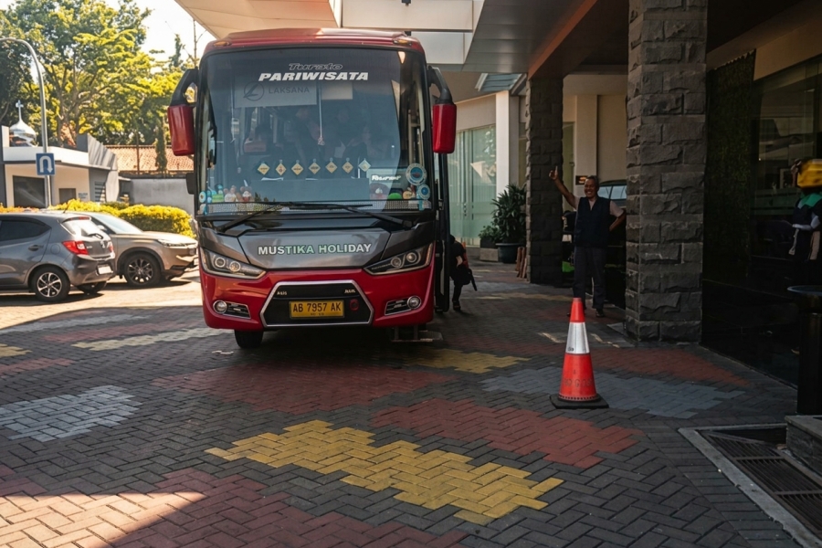 Menjelajahi Keindahan Tarogong Garut Bersama Bus Pariwisata Mustika Holiday