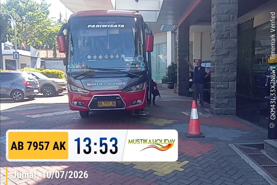 Menjelajahi Keindahan Tarogong Garut Bersama Bus Pariwisata Mustika Holiday