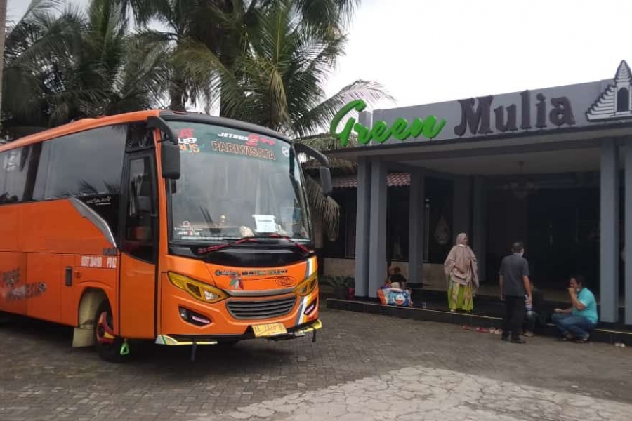 Sewa Big Bus Pariwisata ke Pantai Anyer