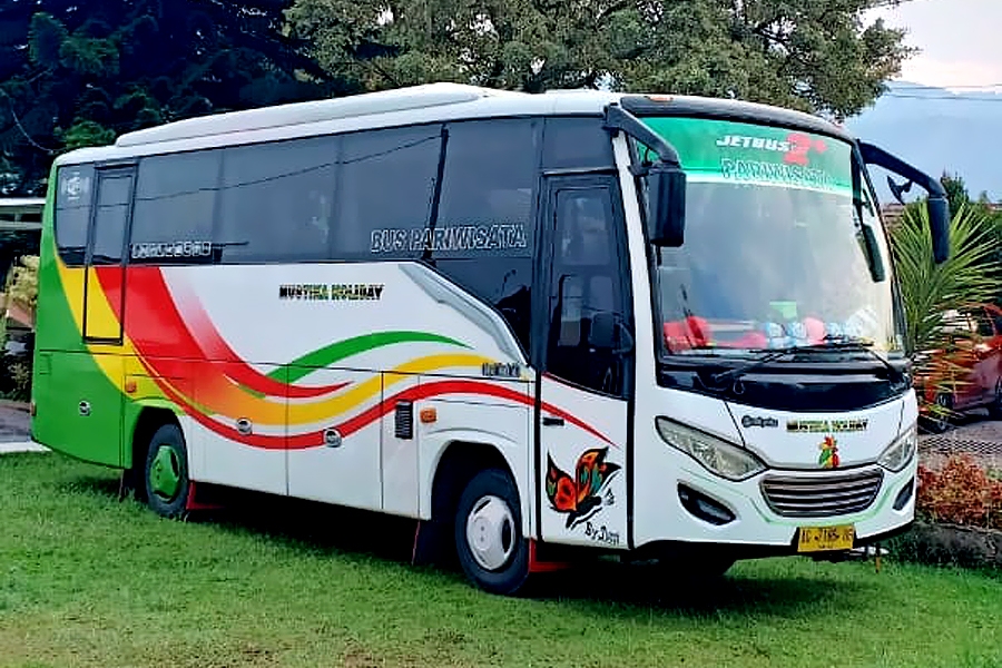 Sewa Bus Medium - Salabintana Sukabumi