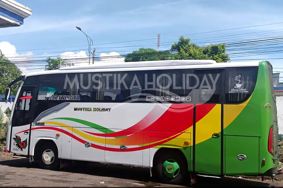 Sewa Medium Bus Pariwisata Jakarta Semarang